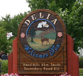 delia-welcome-sign